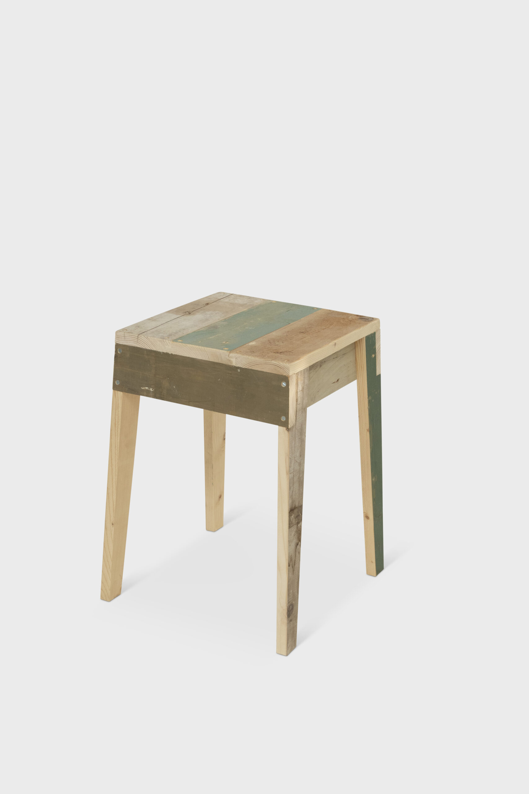 【Piet Hein Eek】SCRAPWOOD STOOL Highgloss Stool in Scrapwood by Piet Hein Eek - Rossana Orlandi