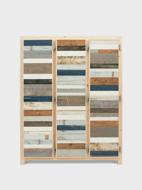 3-doors cupboard in scrapwood