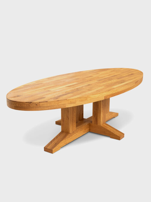 Kantinetafel in eiken - ovaal met kruispoot