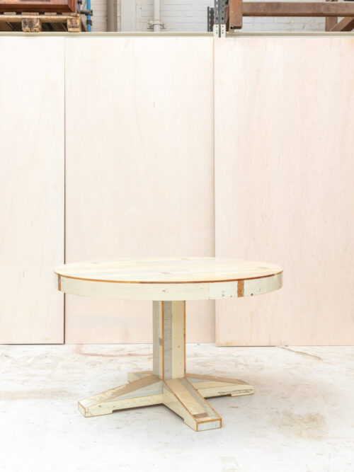 Kantinetafel in sloophout - rond